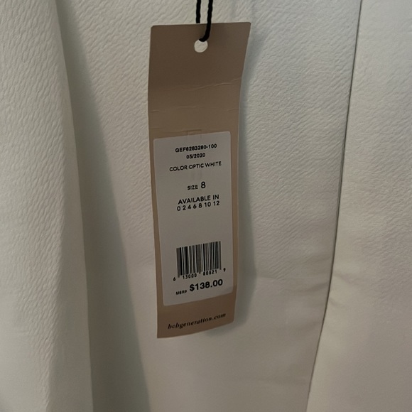 NWT BCBGeneration White Ruffle sleeve dress - Picture 5 of 6
